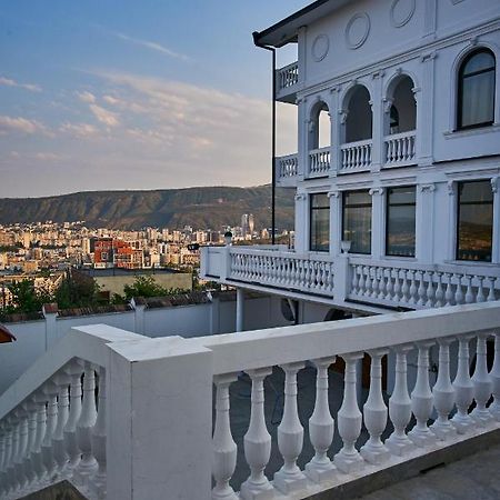 The Hilltop Skyline Hotel Tiflis Exterior foto
